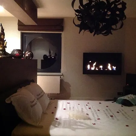 Aux 1001 Nuits De Luxe Avec Privatif Integre B&B 5*